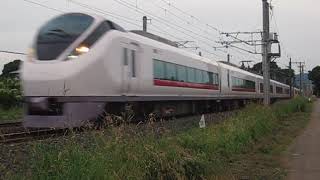 E657系K3編成　9445M　集約臨(修学旅行臨)　友部～内原　通過　2018.06.05