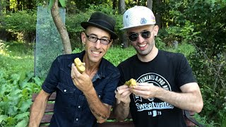 Mike & Tom Talking Paw Paws