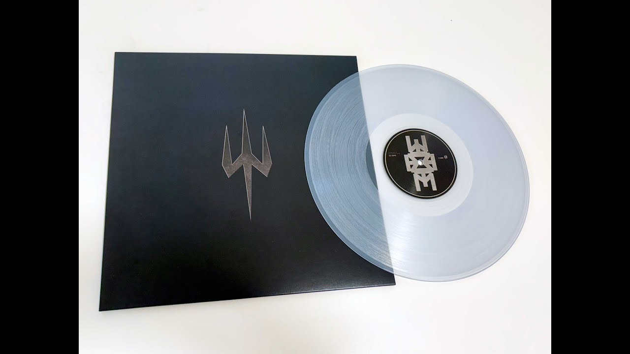 EC13 -- Dimension Oculta