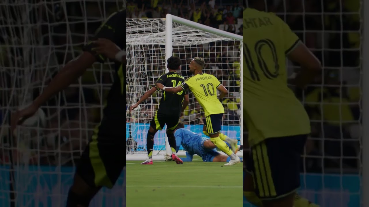 What a finish 🔟🫡 #MLS #Nashville #soccer #goal #goalcelebrations #salute