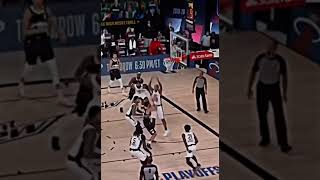 Kawhi Has Huge Hands