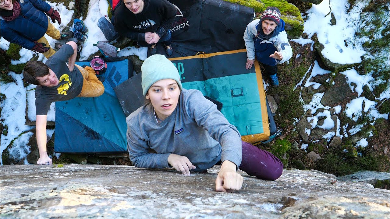 Malena sending Big Boy Fun sit 7b+ | Volzemer Steine, Black Forest