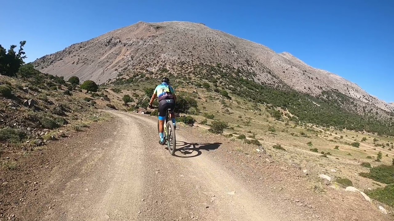 Omalos pass south Dikti mountains 