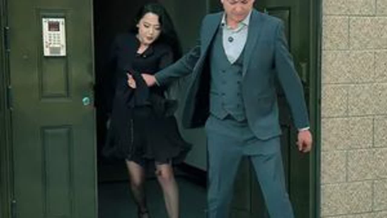 #夫妻日常 #反转 #情感共鸣 #意想不到的结局 #白鹰哥 @DOU+小助手