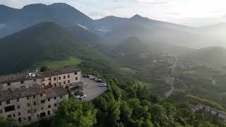 Castello Della Porta Di Frontone