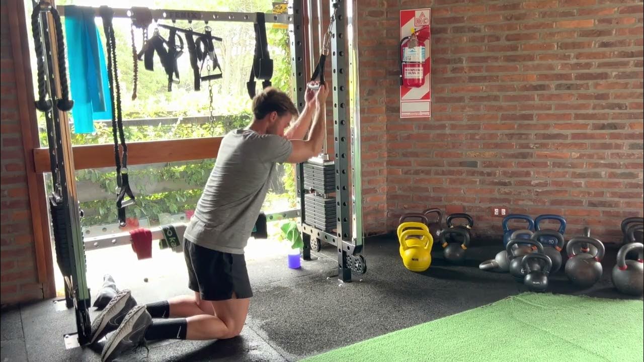 Kneeling Cable Crunch/ Crunch Abdominal en Polea Alta YouTube