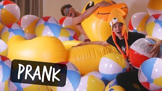 SURPRISING MY ROOMMATE WITH INFLATABLE ROOM!