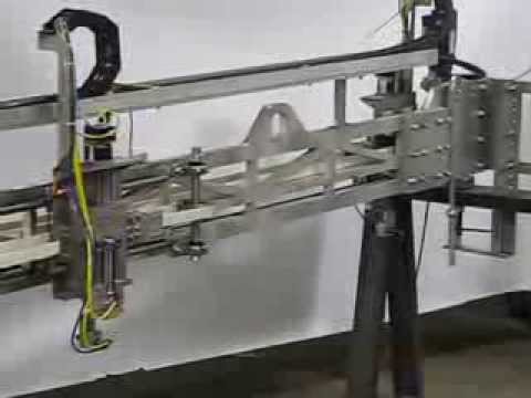 Video: Twin Cutters, scoring in a proofer trough
