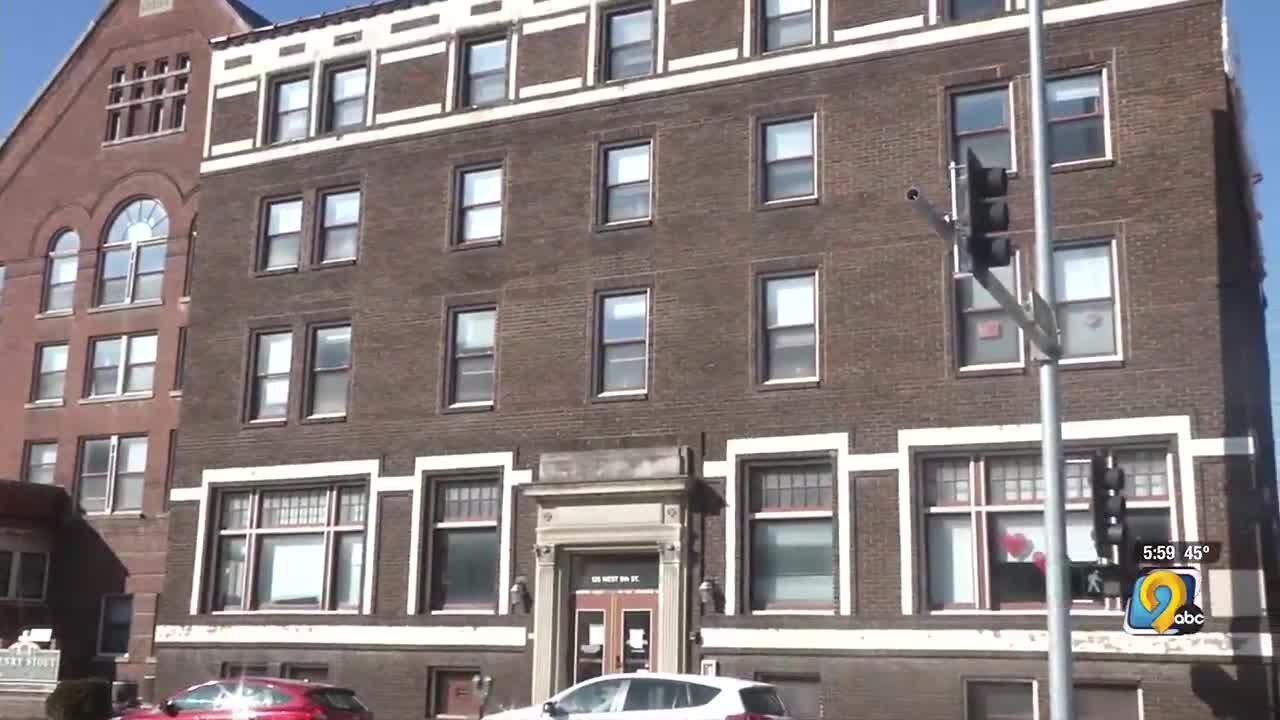 Dubuque apartment residents forced to relocate for reconstruction project