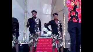 Khuzani Indlamlenze Mpungose Performing Imoto ephambili