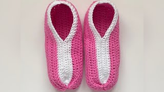 Crochet - Slippers - Very Basic, Beautiful and Beginners Friendly - One Hour Pattern