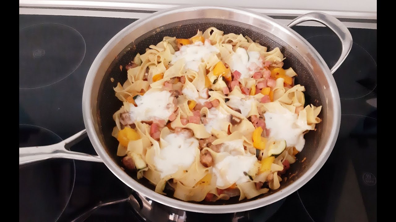 Überbackene Nudelpfanne aus der Pampered Chef Edelstahl Antihaft Wokpfanne