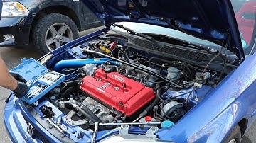 Compression Test on a 1999 Honda Civic SiR (B16A2)