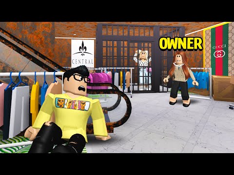 I Worked At A Rich Mall I Caught The Owner Trapping Customers - bloxburg mall had evil boss i exposed him roblox youtube