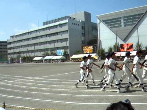 川崎市立玉川中学校体育祭『クラブ対抗リレー入場』風景 YouTube