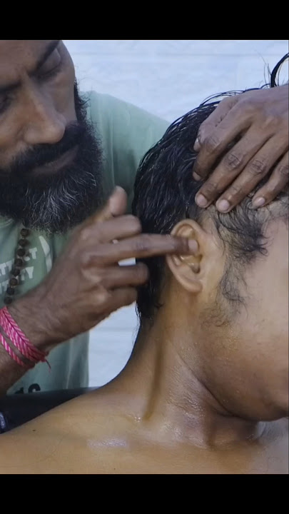 head massage and body massage with hot oil #asmrmassage #asmrclinic #massage #massagetherapy #shorts