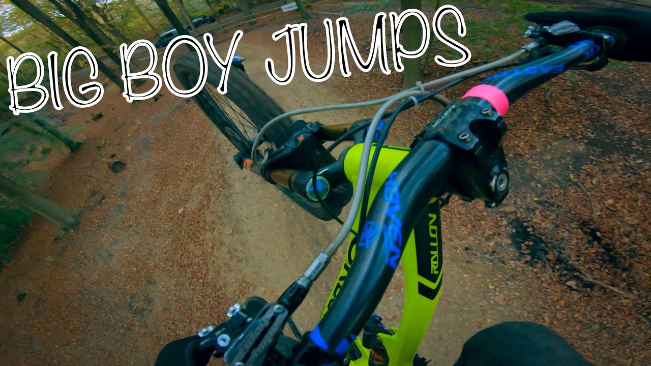 Hitting 40ft Jumps! // Rogate Downhill