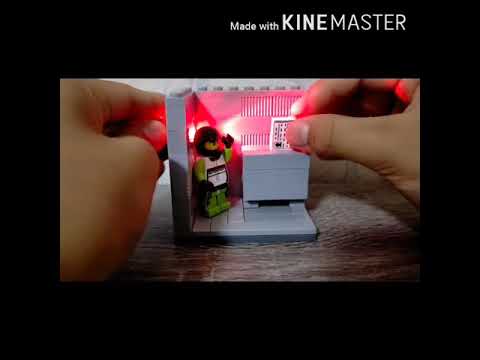 Mini Lego working paper shredder