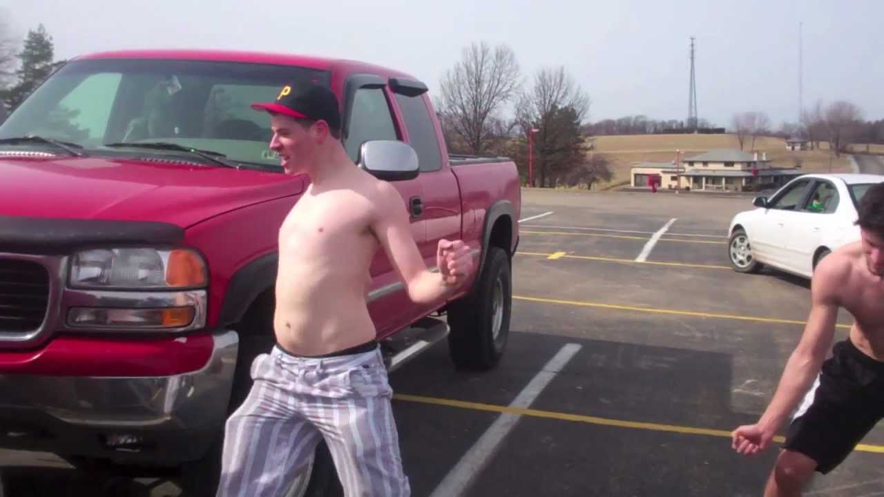 Tanner Garry High School Trick Shot Quarterback Bowling Green QB