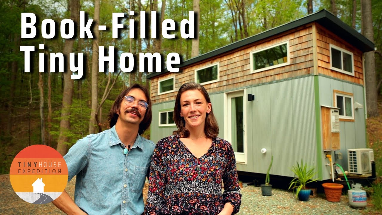 🌿PHD Students’ Tiny House - newlyweds' book & plant-filled sanctuary!