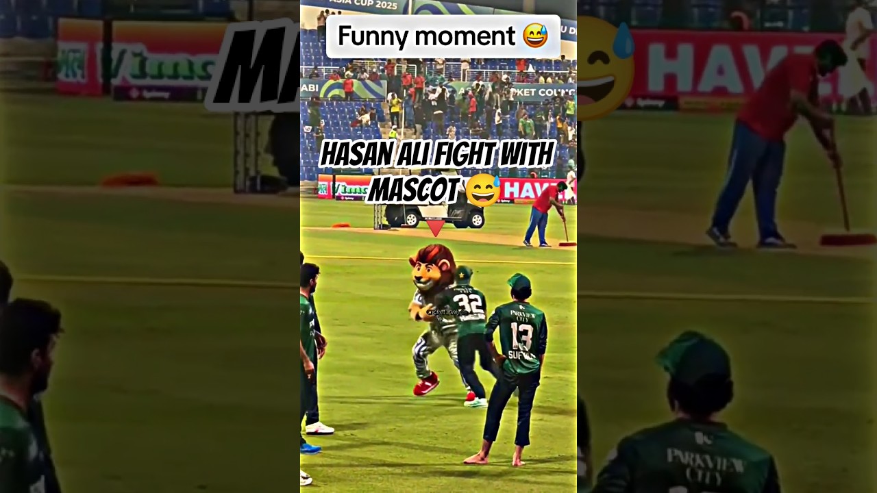 Hasan Ali Funny Moment With Mascot 