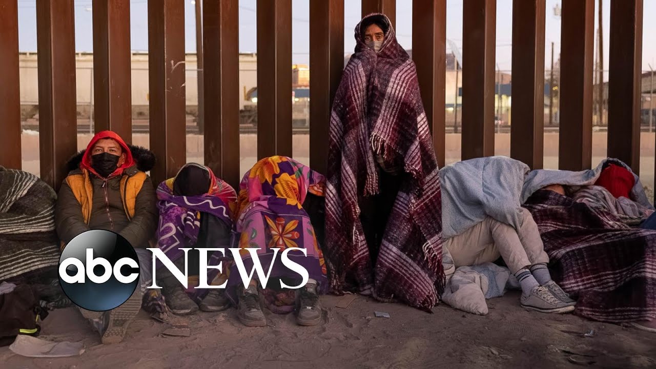 Migrants on the US border, winter storm, Christmas: Week in Photos