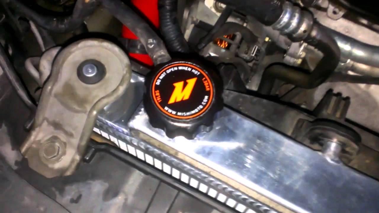 Mishimoto Aluminum Radiator on '05 Altima SE-R.. - YouTube