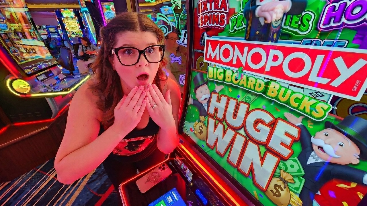 The NEW Monopoly Slot Started Paying Like IT'S BROKEN!
