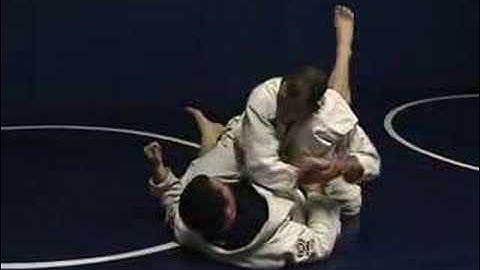 Banana Split Hip Crank from Closed Guard Pass