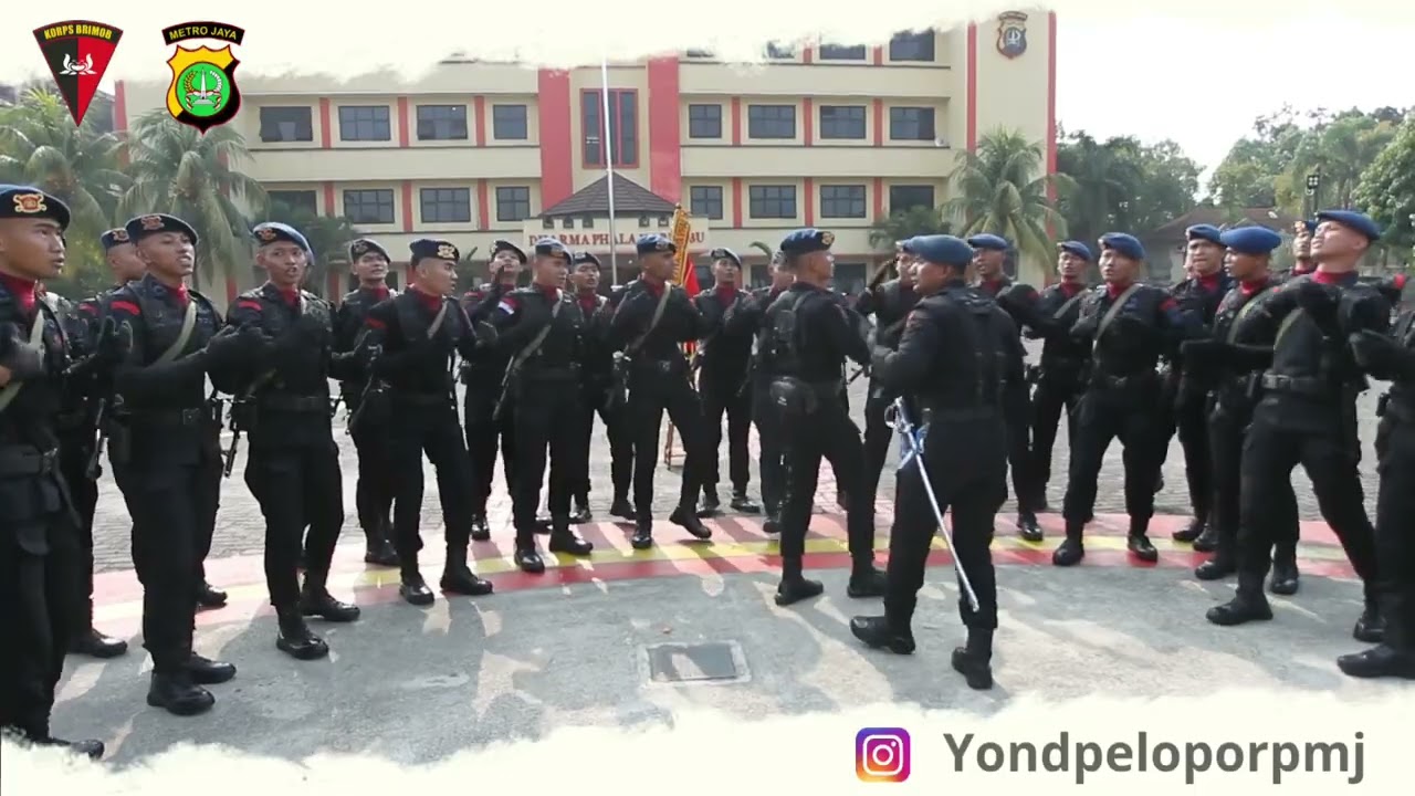 INILAH YEL YEL PENYEMANGAT BRIMOB CIKARANG YANG KEREN