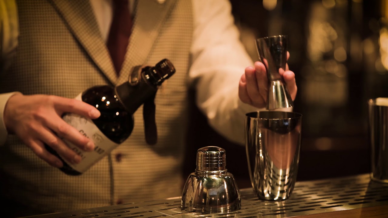 Osamu Takahashi (BAR JUNIPER Trinity）KWV Cruxland Gin Cassata Martini