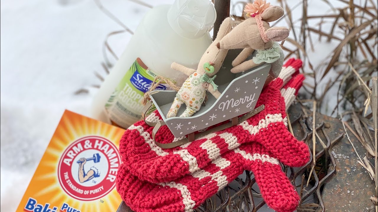 Sensory activity 2 ingredients fake magic snow | kids | conditioner & baking soda Pinterest recipe