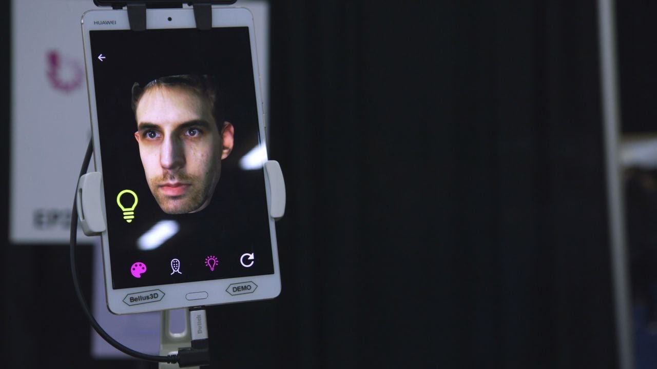 CES 2018: Представлена 3D-камера с функцией распознавания лиц. Фото.