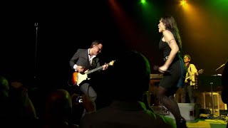 Beth &amp; Joe - Nutbush City Limits (Live in Amsterdam 2013)