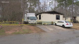 Neighbors try to rescue family of 4 killed in Gwinnett house fire