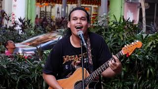 Istilah Bercinta||Akhirnya Bob dengan berjaya memperkenalkan album mini nya.Terbaik Sentuhan..