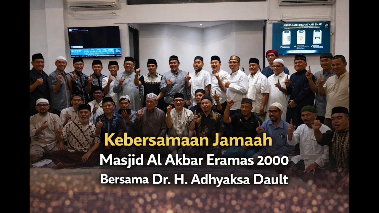 Kebersamaan Jamaah Masjid Al Akbar Eramas 2000 Bersama Dr. H. Adhyaksa Dault
