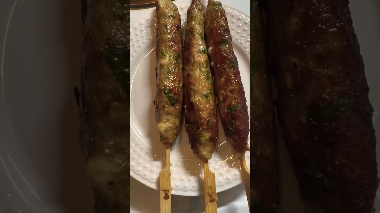 Delicious dinner very easy to make !( kabab naan and mint sauce)