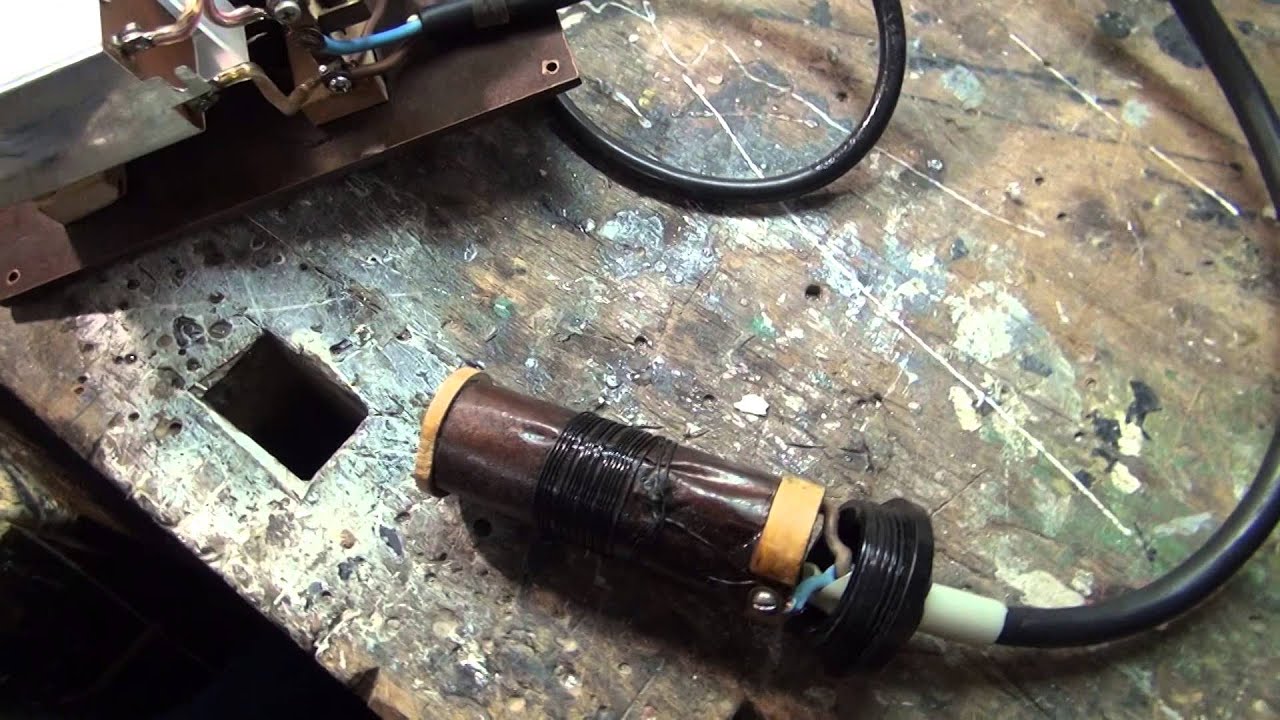 Helio Lux - Inside a violet wand