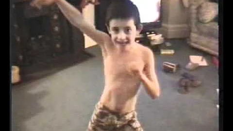Dominic Gillespie Dancing
