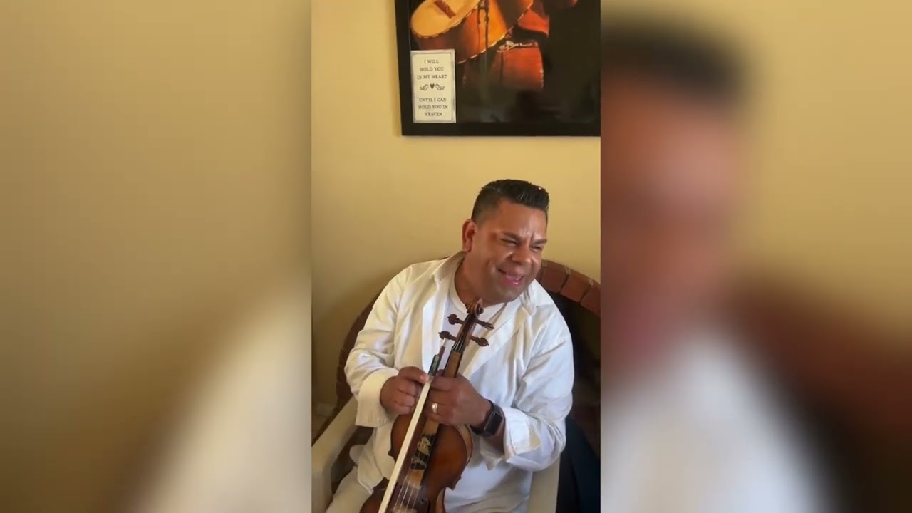 El Aguacero - Mariachi Los Camperos