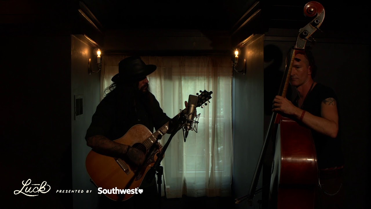 Shawn James - The Thief & The Moon live at the Luck Mansion