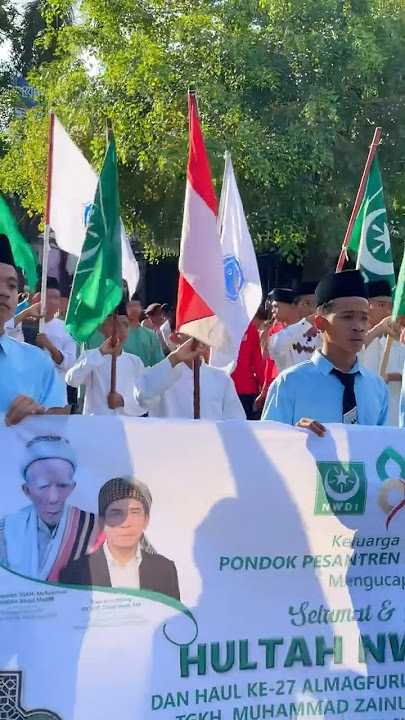 Download lagu Puncak Pawai Alegoris Hultah NWDI ke 89 di Pancor Lombok Timur.