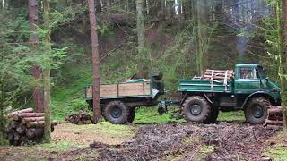 Unimog 406 Schlammschlacht beim Holzholen