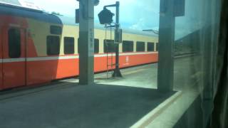 704次莒光號太麻里站停車(1次環島之星觀光列車交會)
