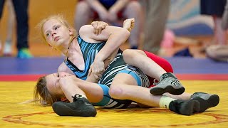 U13 Nele Pillak Est Vs Marleen Takk Est 40Kg. Women Girls Youth Wrestling.