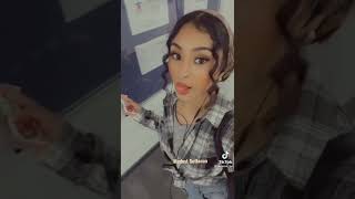 Pov Shes Your Friend صديق