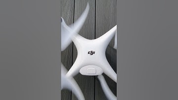 DJI Phantom 4 Pro v2 - Bendy Props. #dji #youtubeshorts #shorts #drone #oldbutgold #dronelife