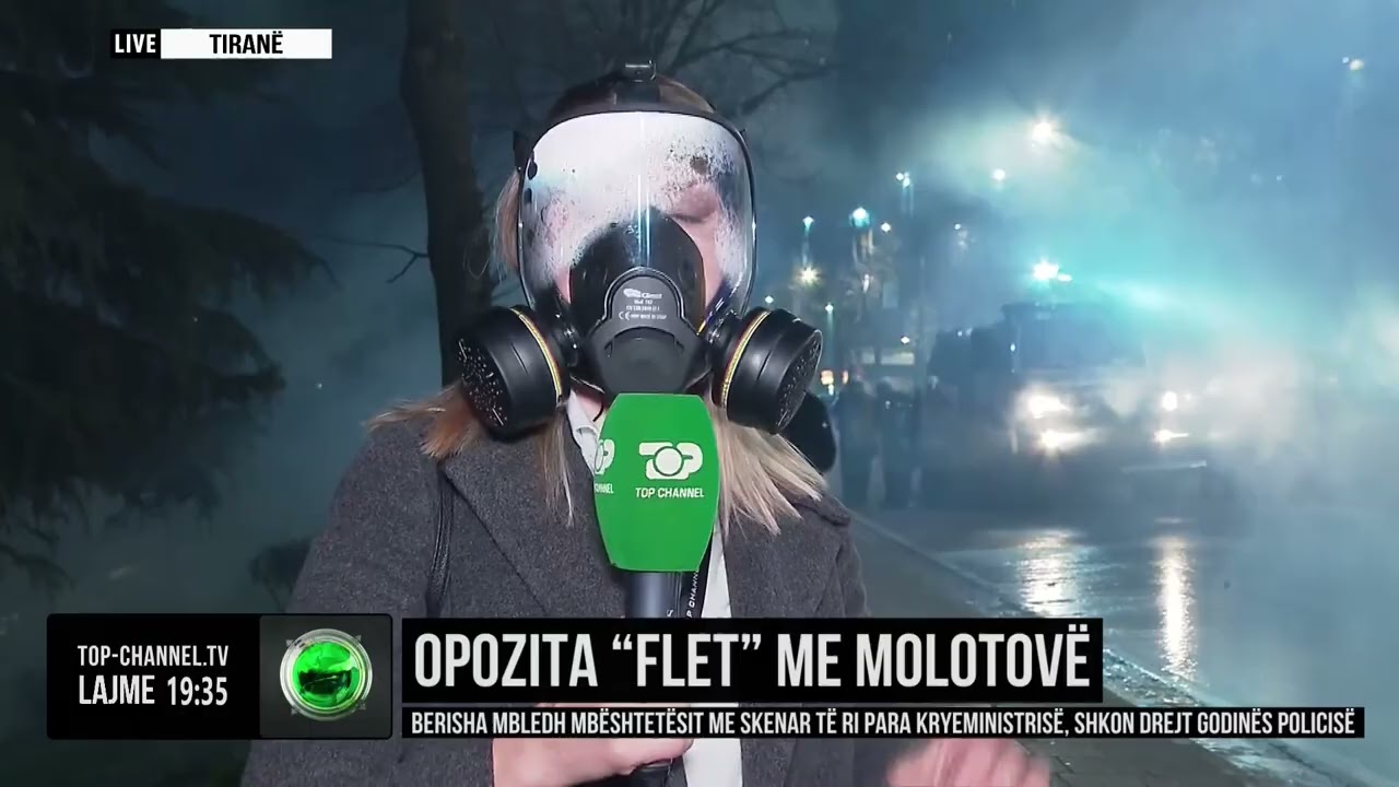 Top Channel/ Opozita 'flet' me molotovë, Berisha proteston me skenar të ri