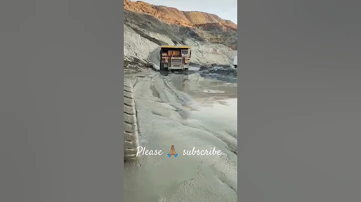 biggest Haul truck XCMG KOMATSU working in mines Heavy Haul truck XCMG KOMATSU